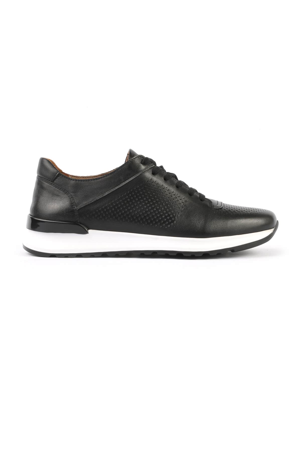 Libero 3045 Black Sports Shoes